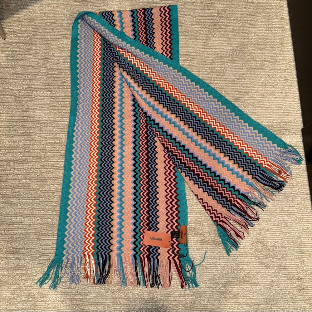 NEW Missoni Fringed Jacquard Knit Wool Pink Teal Zigzag Striped Colorful Scarf